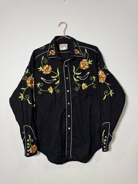 Rockmount Ranch Wear Style #6719 Vaquero Floral Embroidered Western Shirt Size L